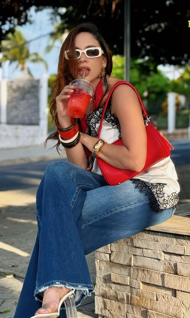 Blusa Satén Encaje — foto 2