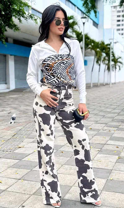 Pantalón Estampado Vaca