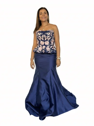 Vestido Bordado Azul
