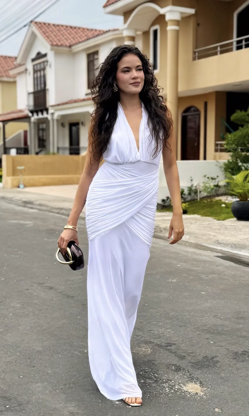 Vestido Halter Envolvente — foto 1