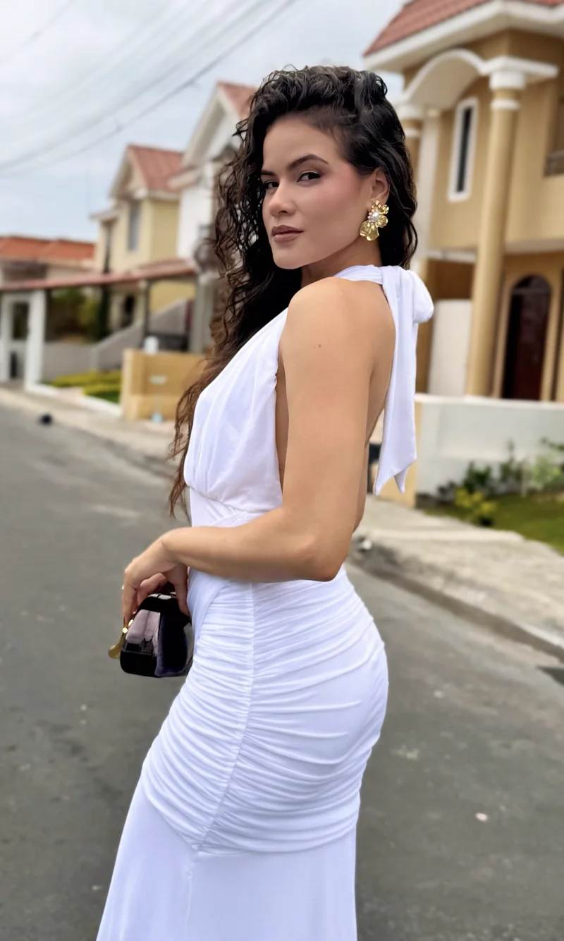 Vestido Halter Envolvente — foto 3