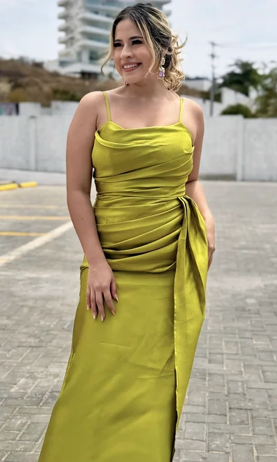 Vestido Drapeado Lateral