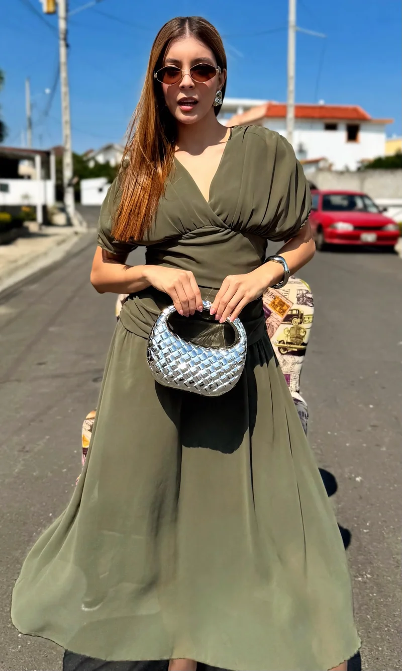 Vestido Cruzado Abullonado — foto 1