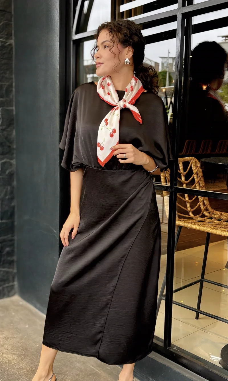 Vestido Midi Cruzado — foto 1