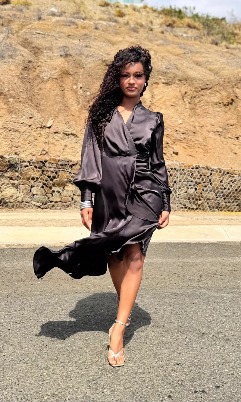 Vestido Cruzado Satén — foto 1